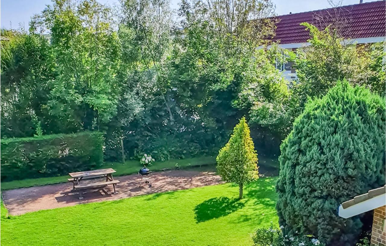 1 Bedroom Gorgeous Home In Заутеланде Екстериор снимка